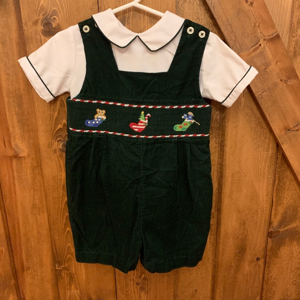 Carriage Boutiques size 24m Christmas